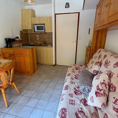 Mountain For 4 People - Nyon Gondola Within Walking Distance 아파트 *